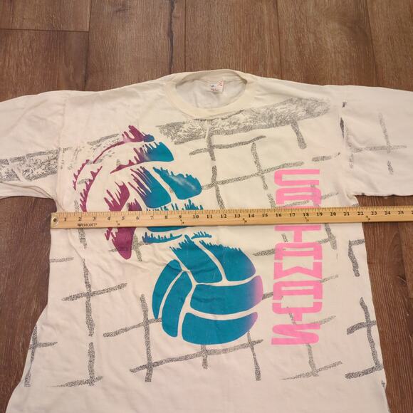 VTG Volleyball Castaways Sport Adult XL Shirt Beach Ocean Surf Cali Florida AOP - Picture 5 of 7